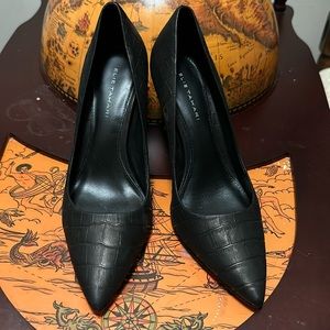 Elie Tahari Matte Black Heels